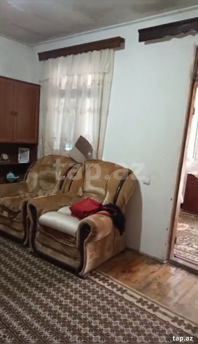 Həyət evi, Polad Həşimov küç. (3)