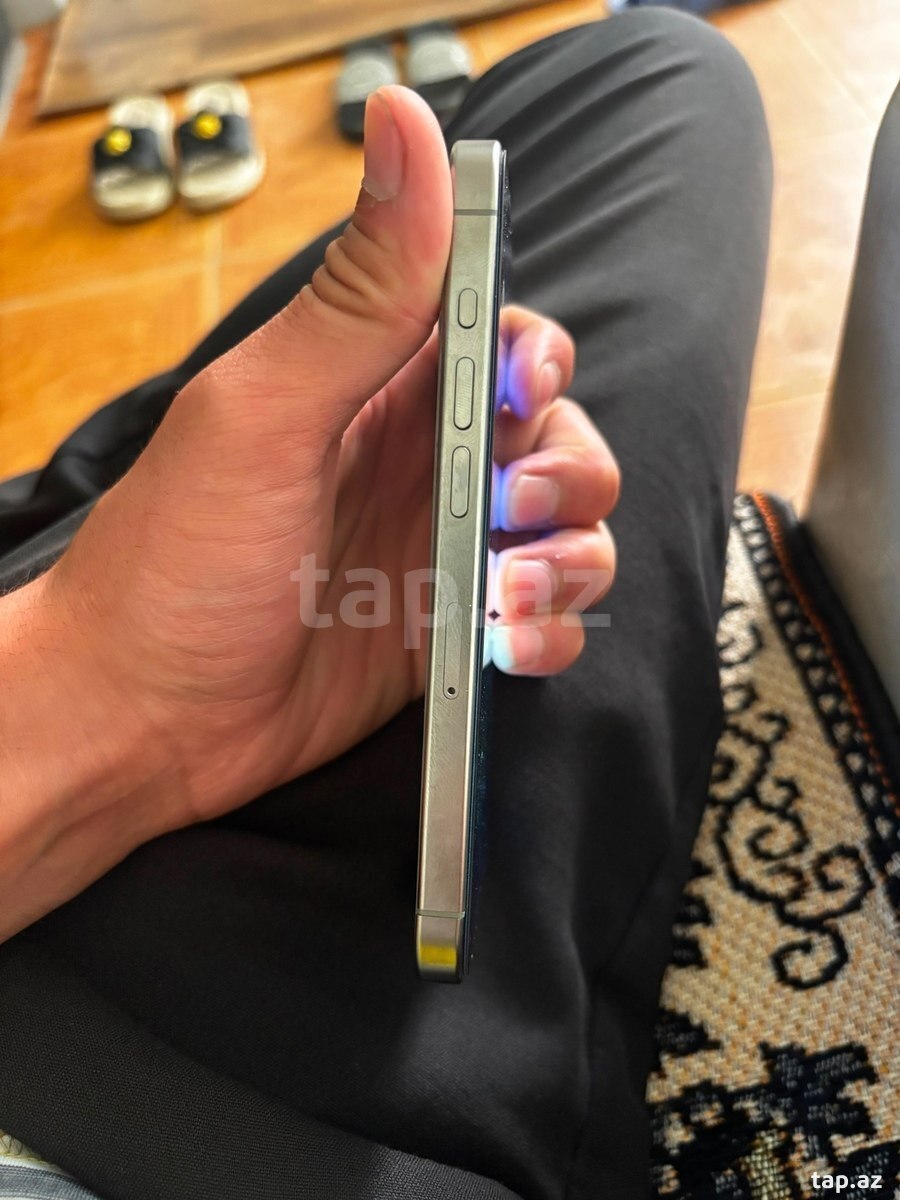 Apple iPhone 15 Pro Natural Titanium 256GB/8GB (3)