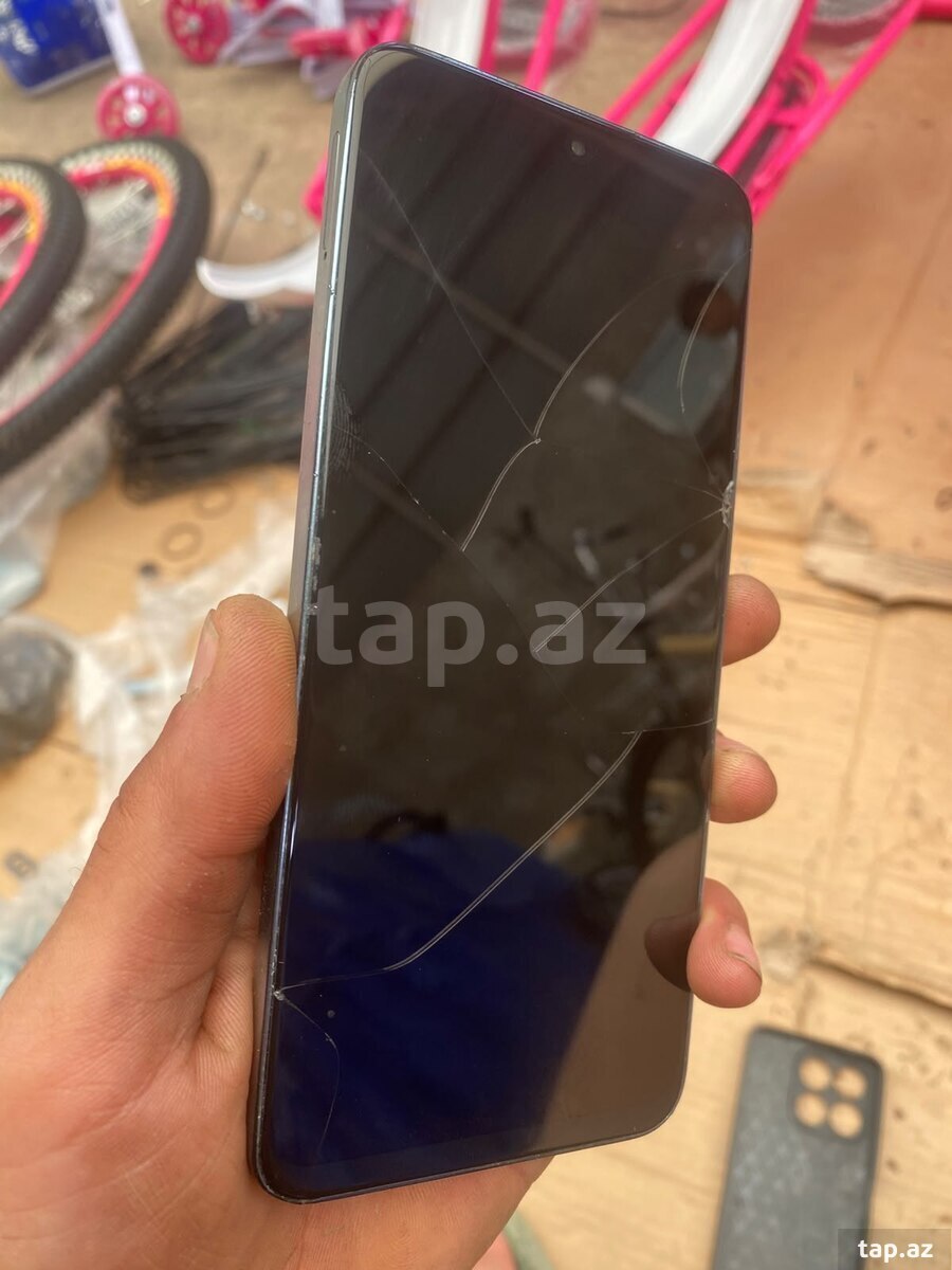 Honor X8a Titanium Silver 128GB/8GB (3)