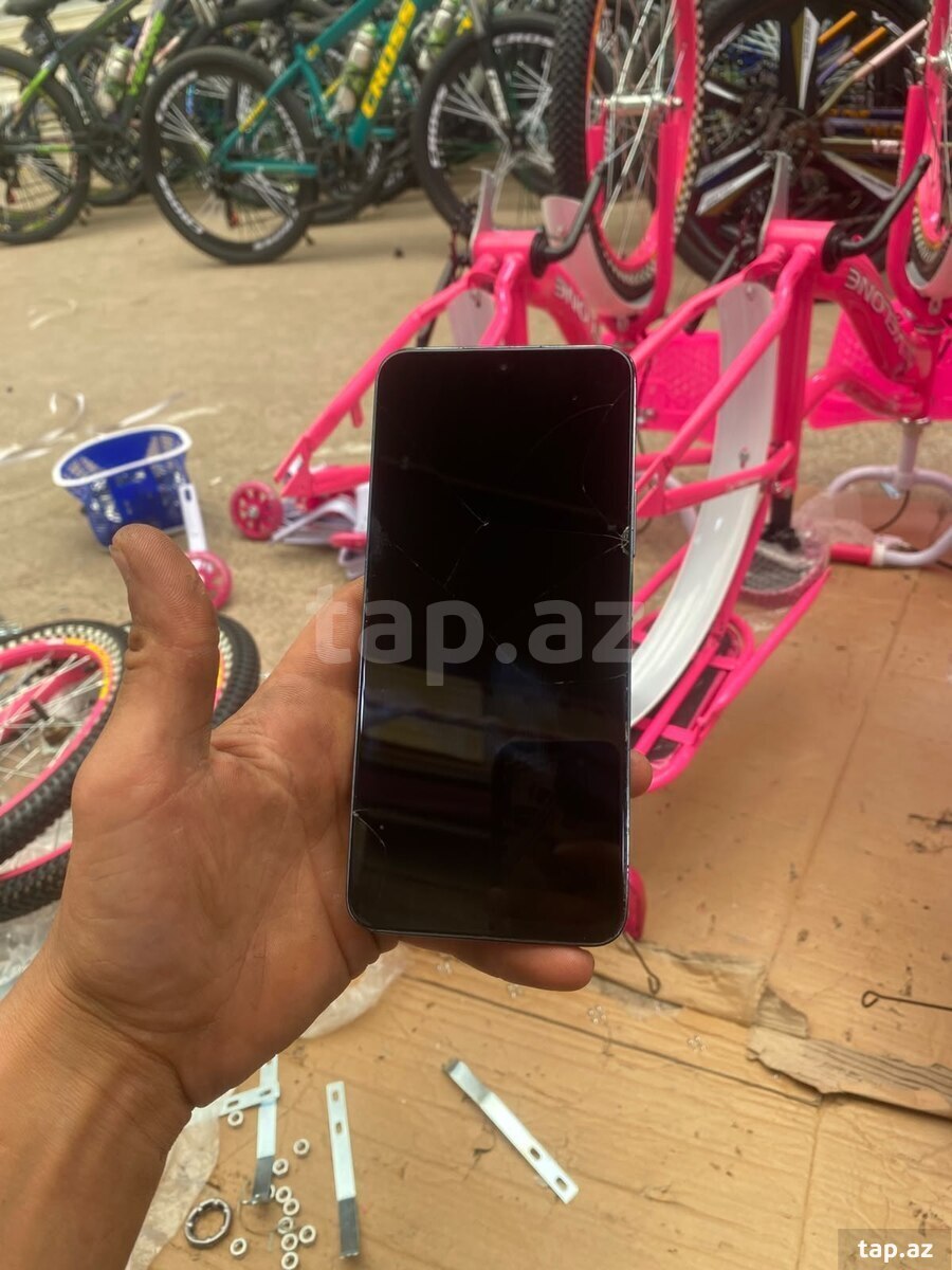 Honor X8a Titanium Silver 128GB/8GB (2)