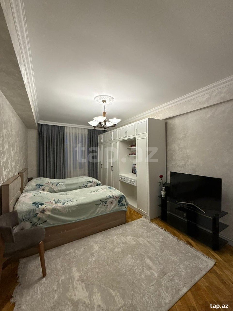 4-otaqlı yeni tikili, Məhəmməd Xiyabani küç., 135 m² (4)