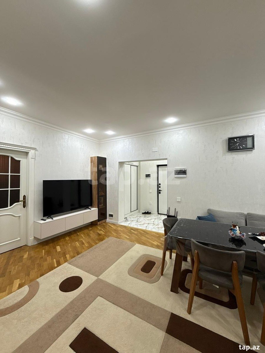 4-otaqlı yeni tikili, Məhəmməd Xiyabani küç., 135 m² (2)