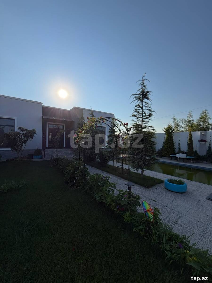 Bağ evi, Şüvəlan qəs. (3)