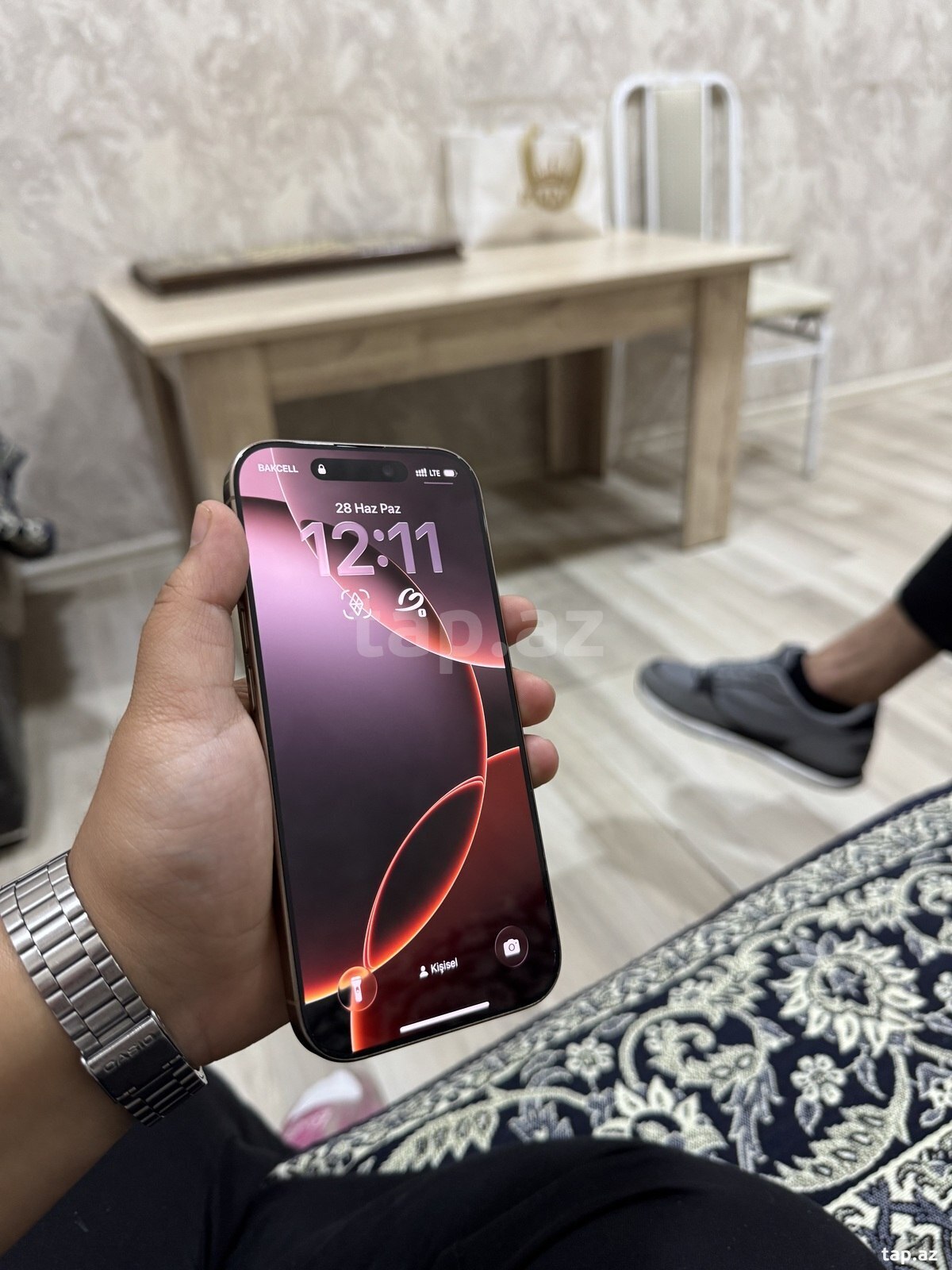 Apple iPhone 16 Pro Desert Titanium 256GB/8GB