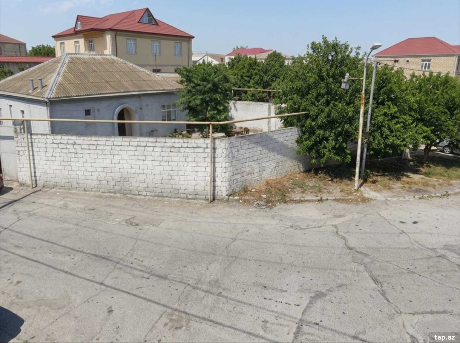 1 sot torpaq sahəsi, Keşlə qəs. (3)