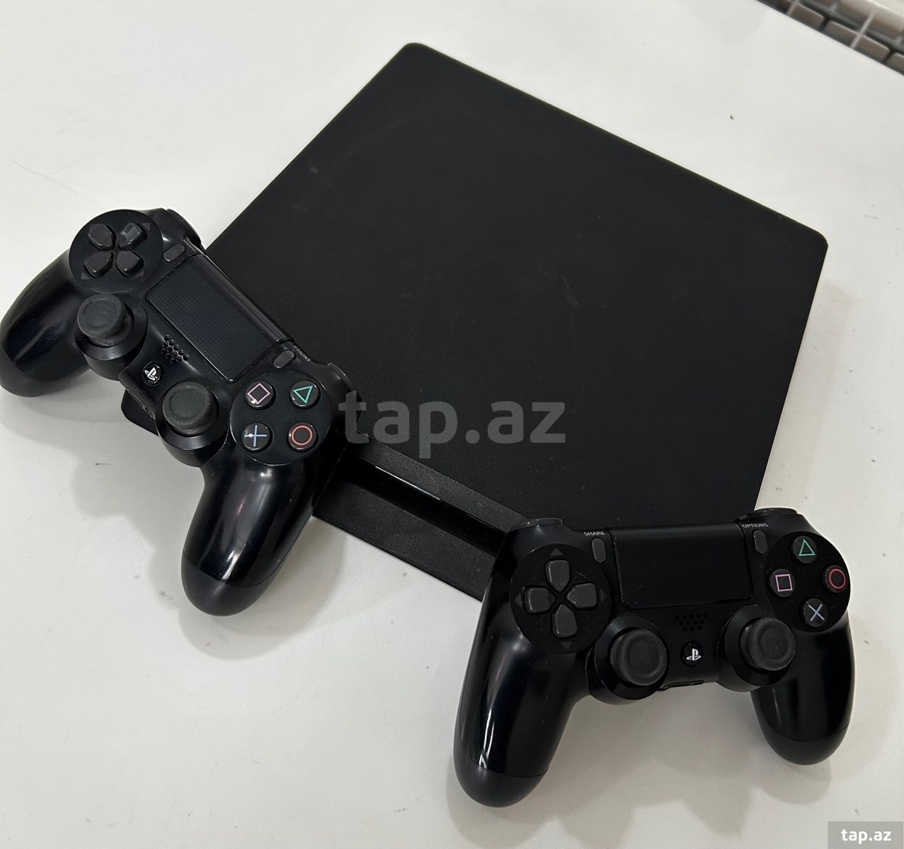 PS4 Slim 500 GB / 2 Orijinal Pult