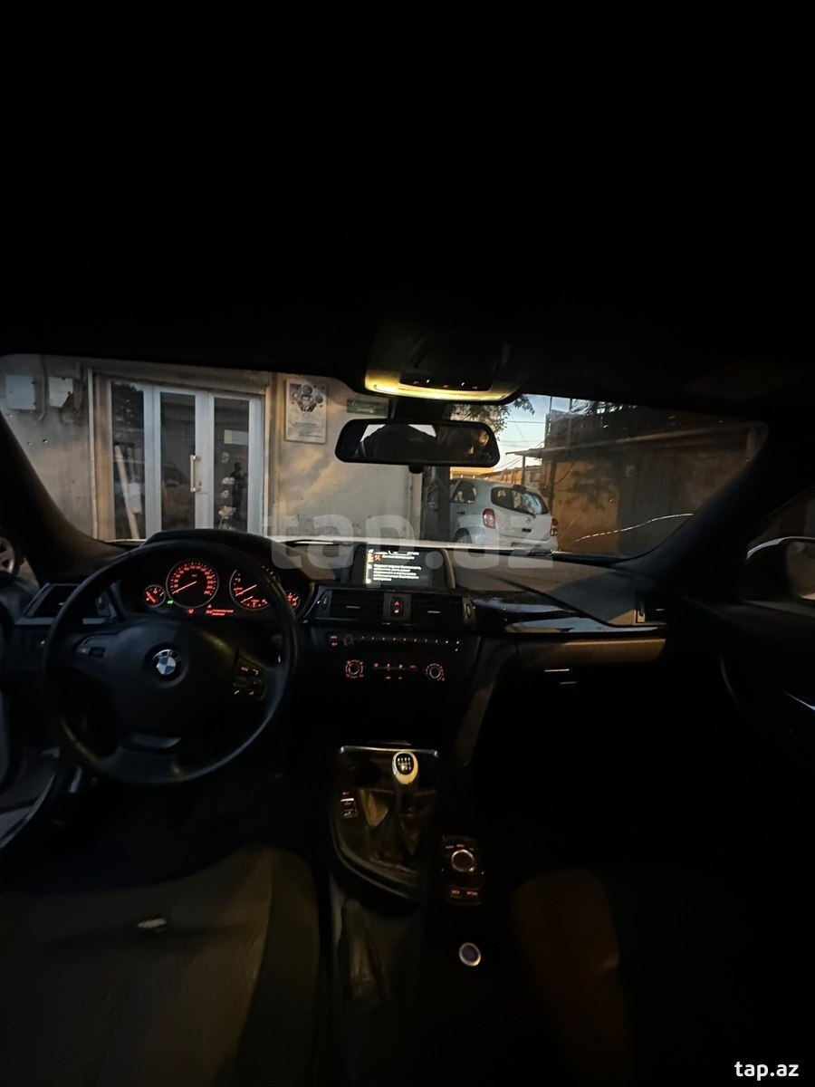 BMW 328, 2015 il (12)