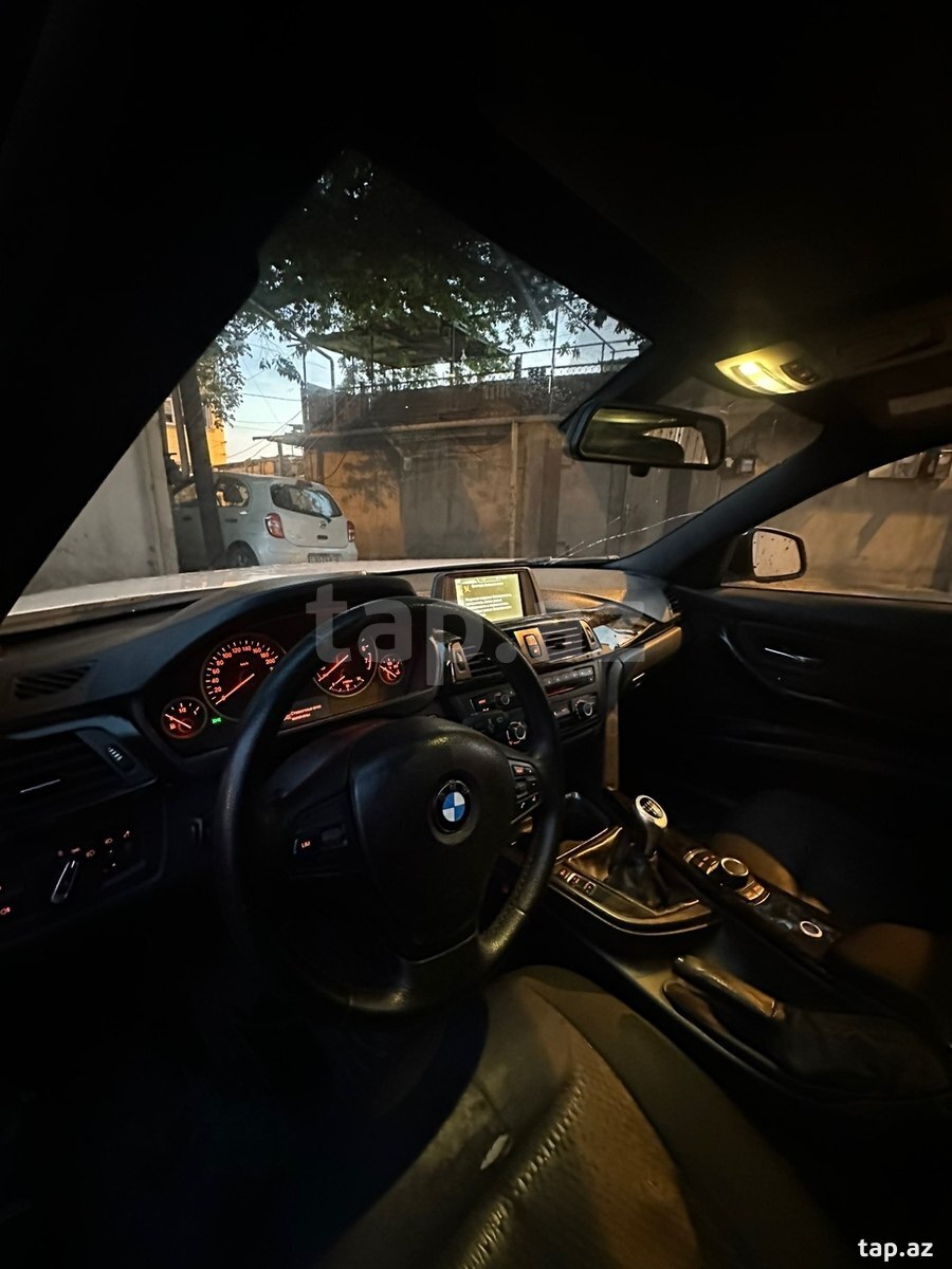 BMW 328, 2015 il (9)