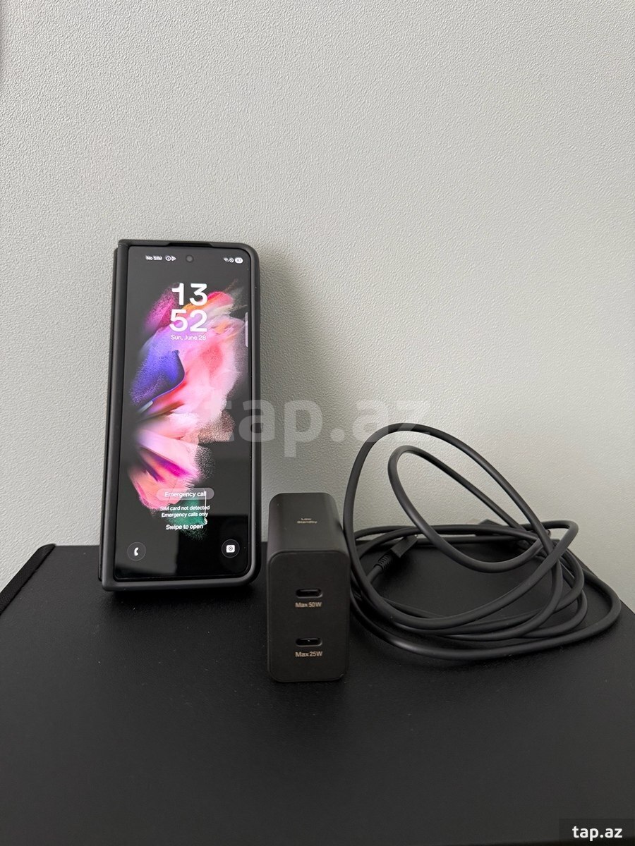 Samsung Galaxy Z Fold 3 5G Phantom Black 256GB/12GB (5)