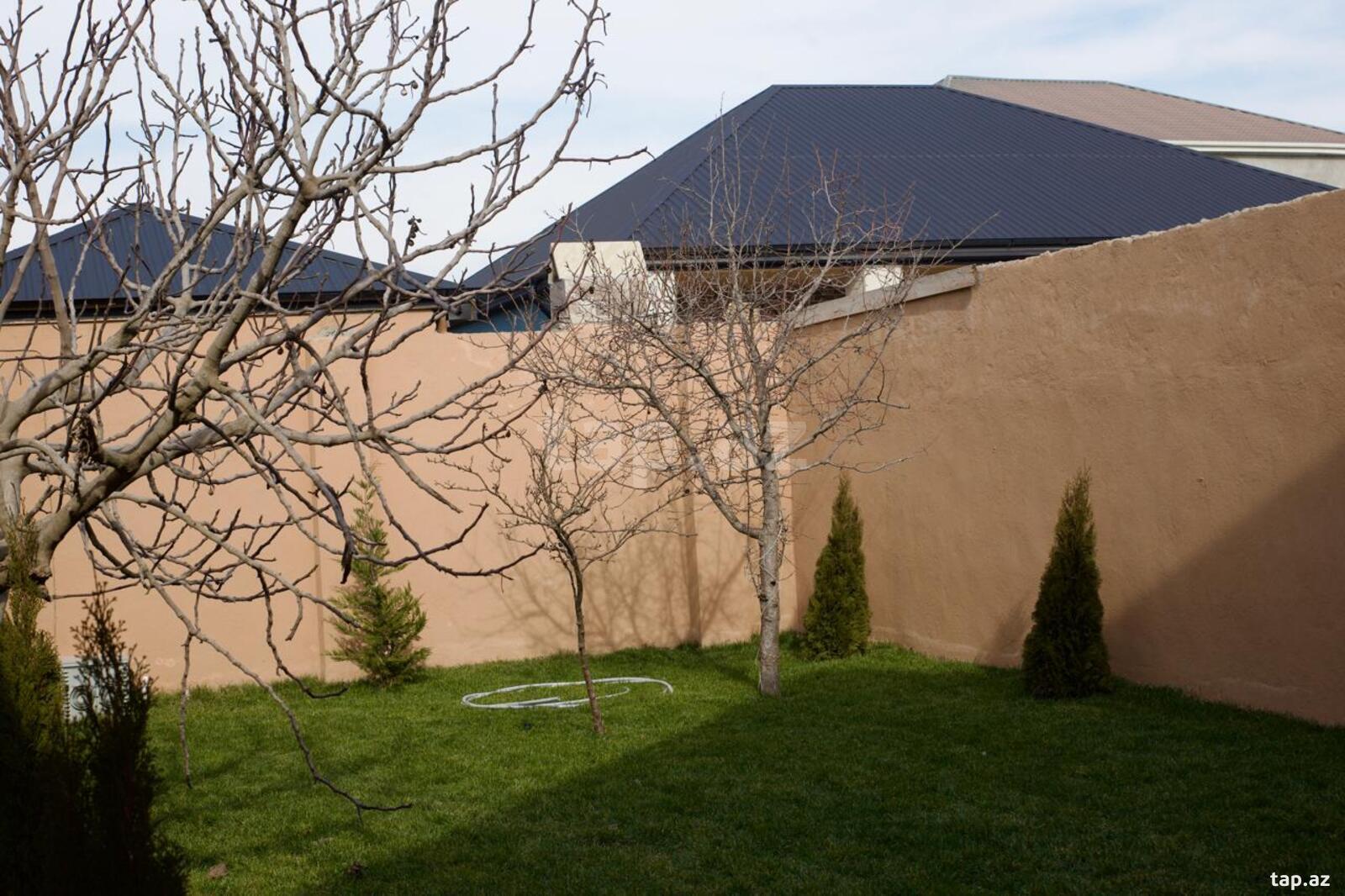 Həyət evi, Binə Atçılıq (2)