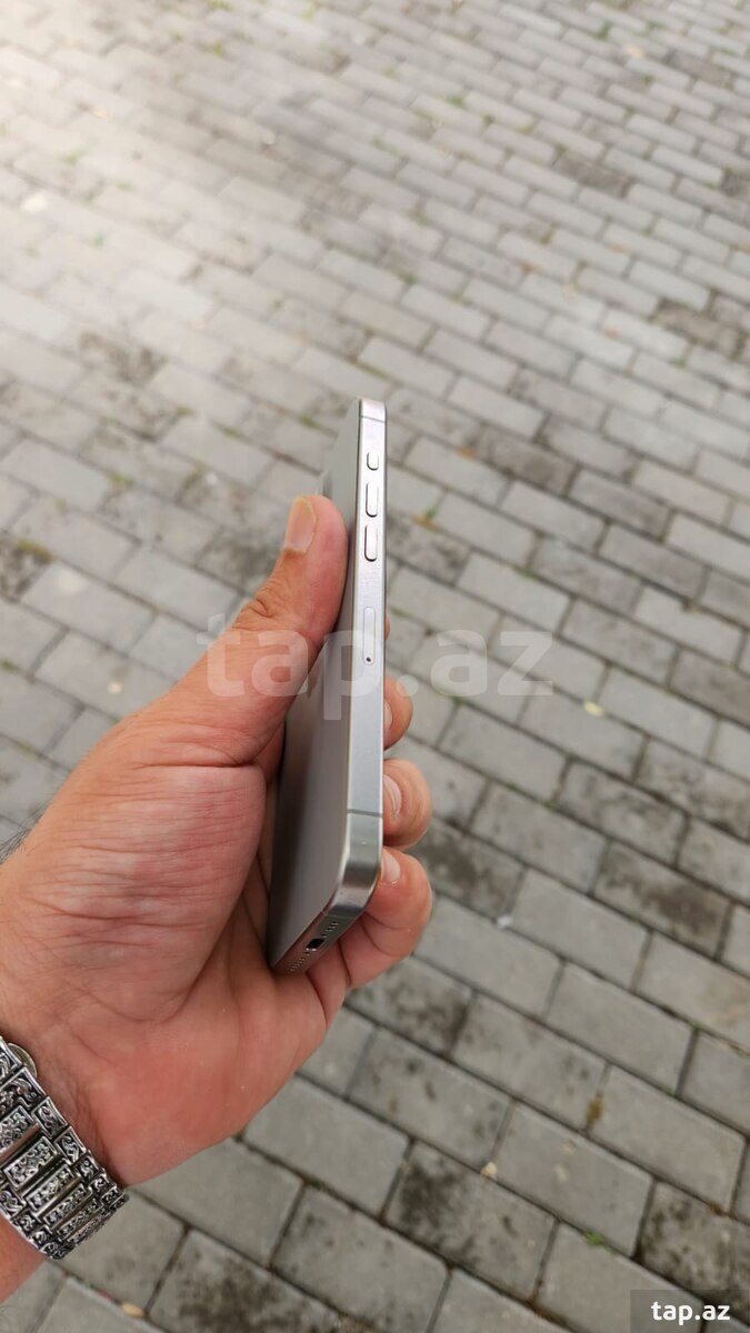 Apple iPhone 15 Pro Natural Titanium 128GB/8GB (7)