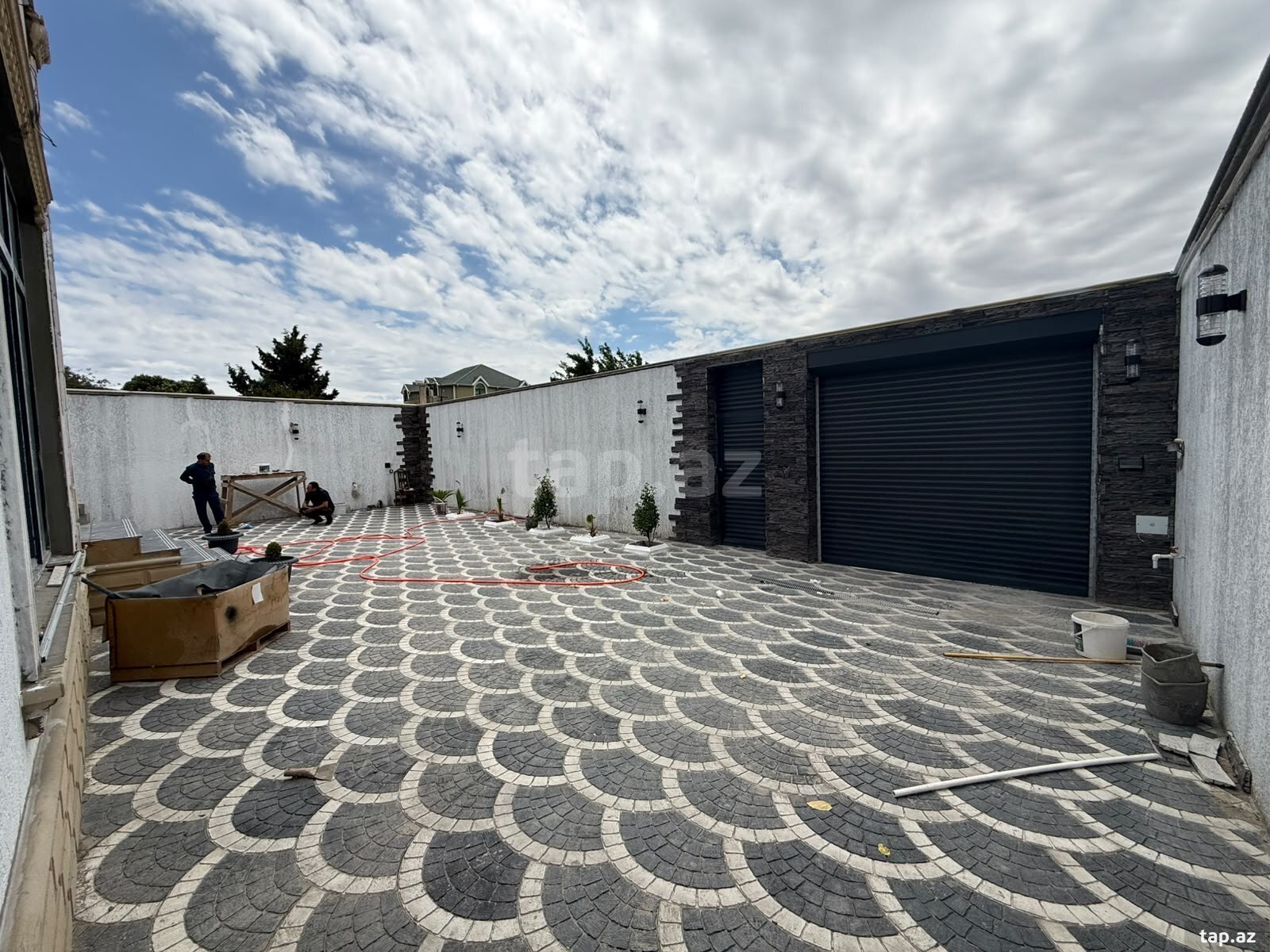 Həyət evi, Saray qəs. (11)