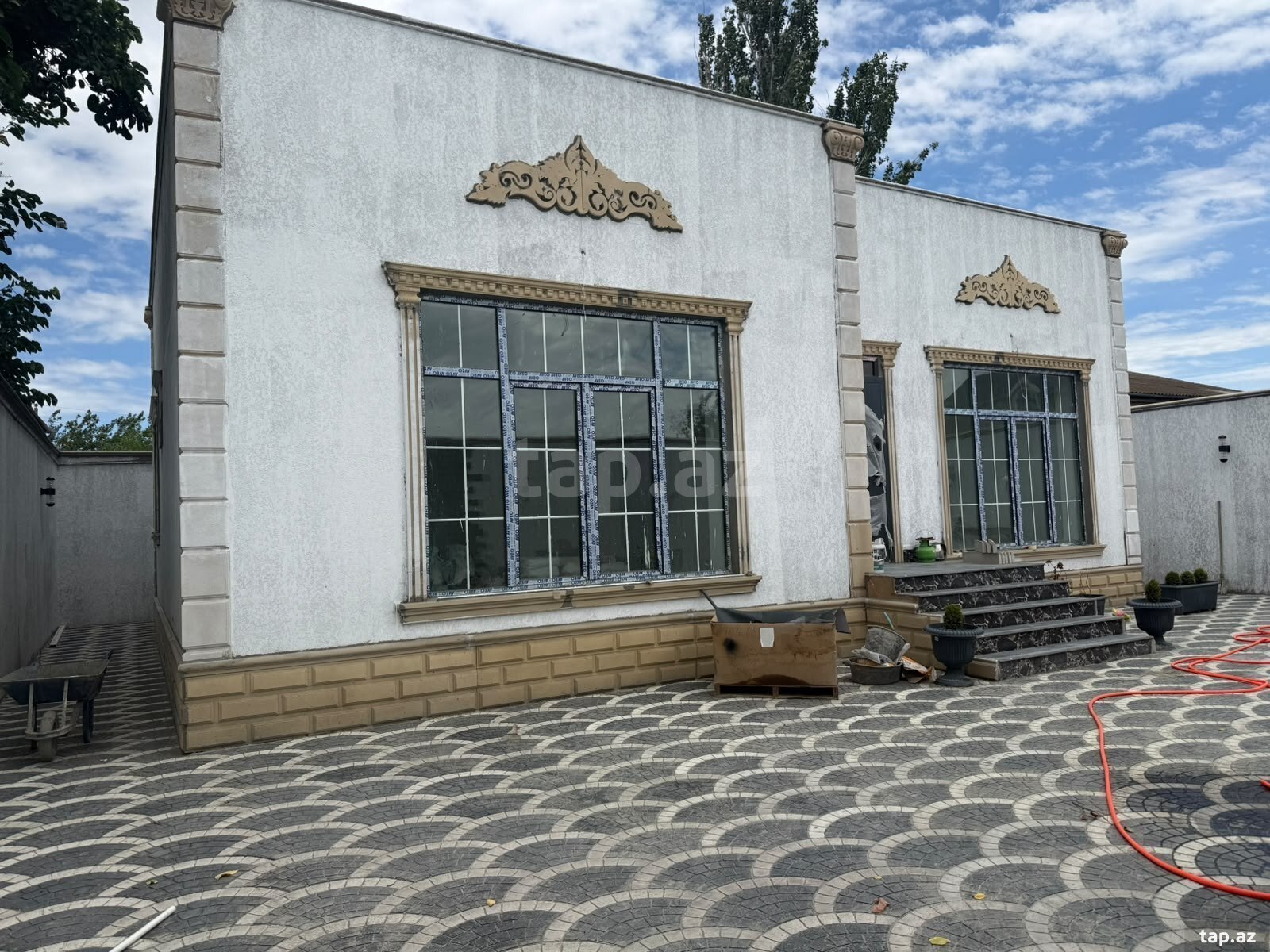 Həyət evi, Saray qəs. (7)