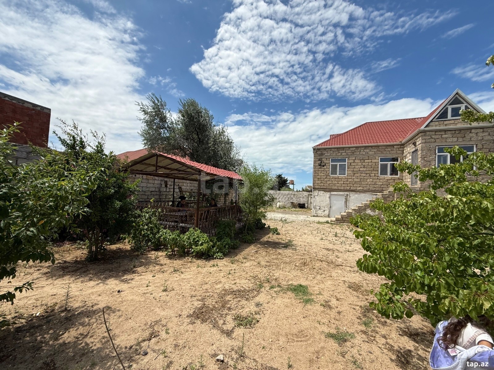 Bağ evi, Albalı qəs.