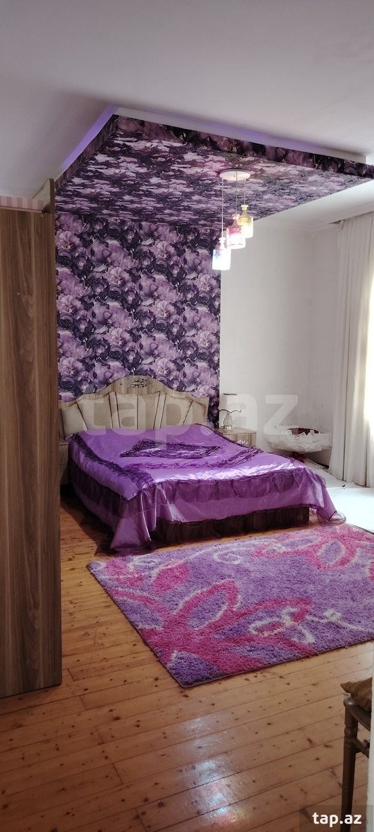 Həyət evi, Yeni Günəşli qəs. (8)