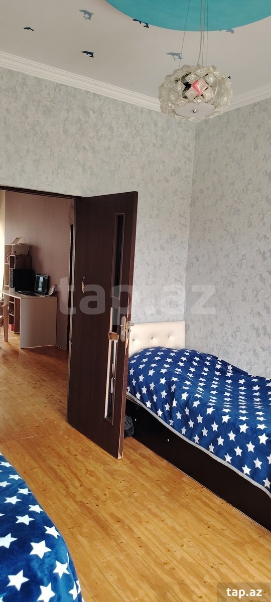 Həyət evi, Yeni Günəşli qəs. (10)
