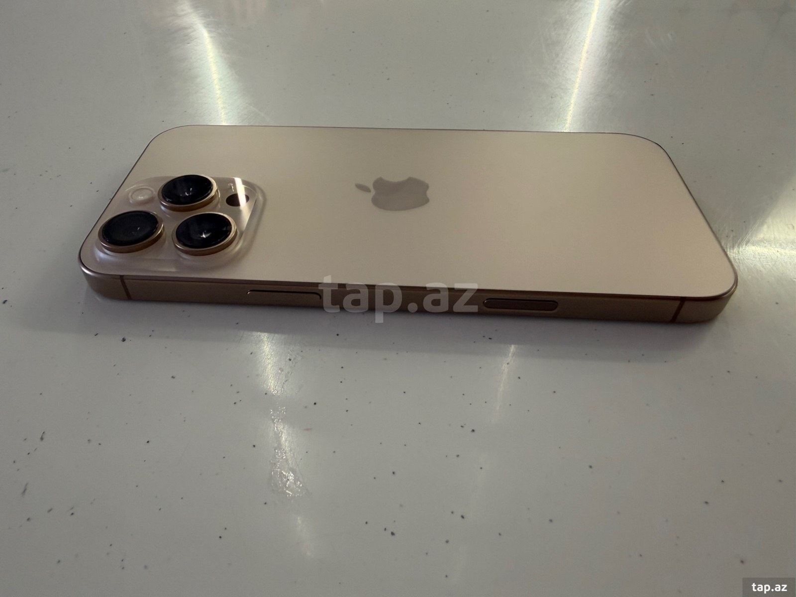 Apple iPhone 16 Pro Max Desert Titanium 256GB/8GB (4)