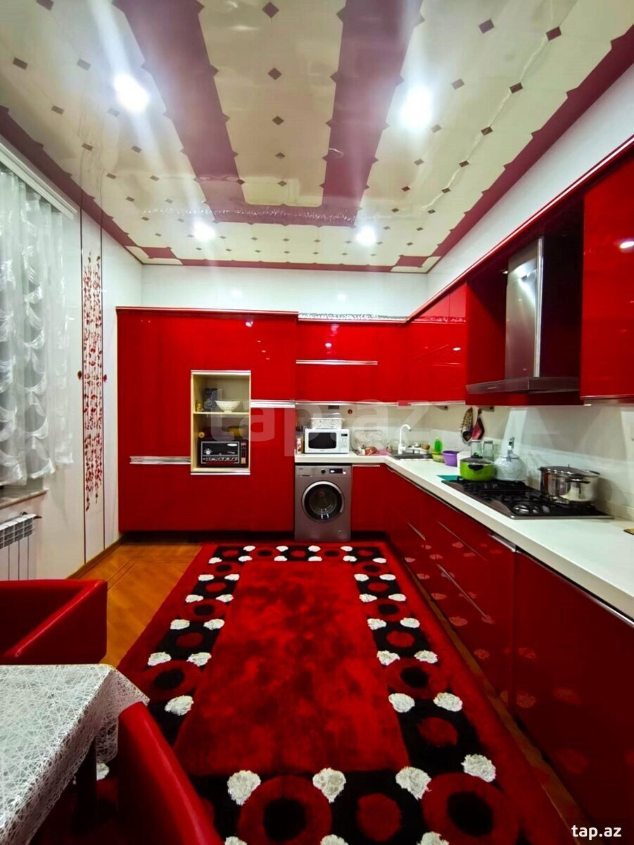 Villa, Gənclik m. (18)