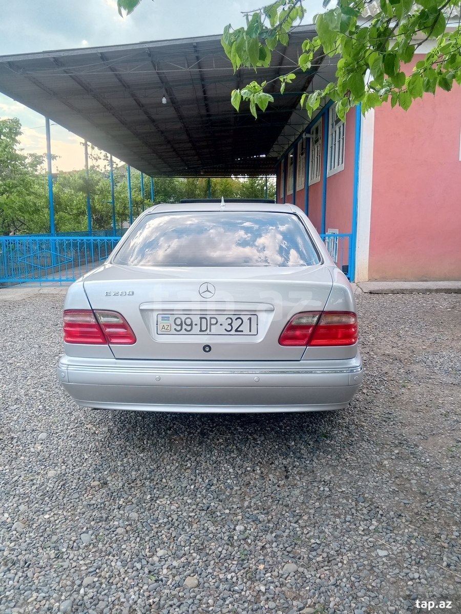 Mercedes E 280, 1999 il (6)
