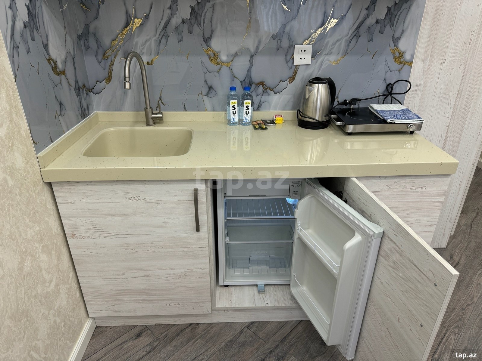 1-otaqlı yeni tikili kirayə verilir, Təbriz küç., 48 m² (8)