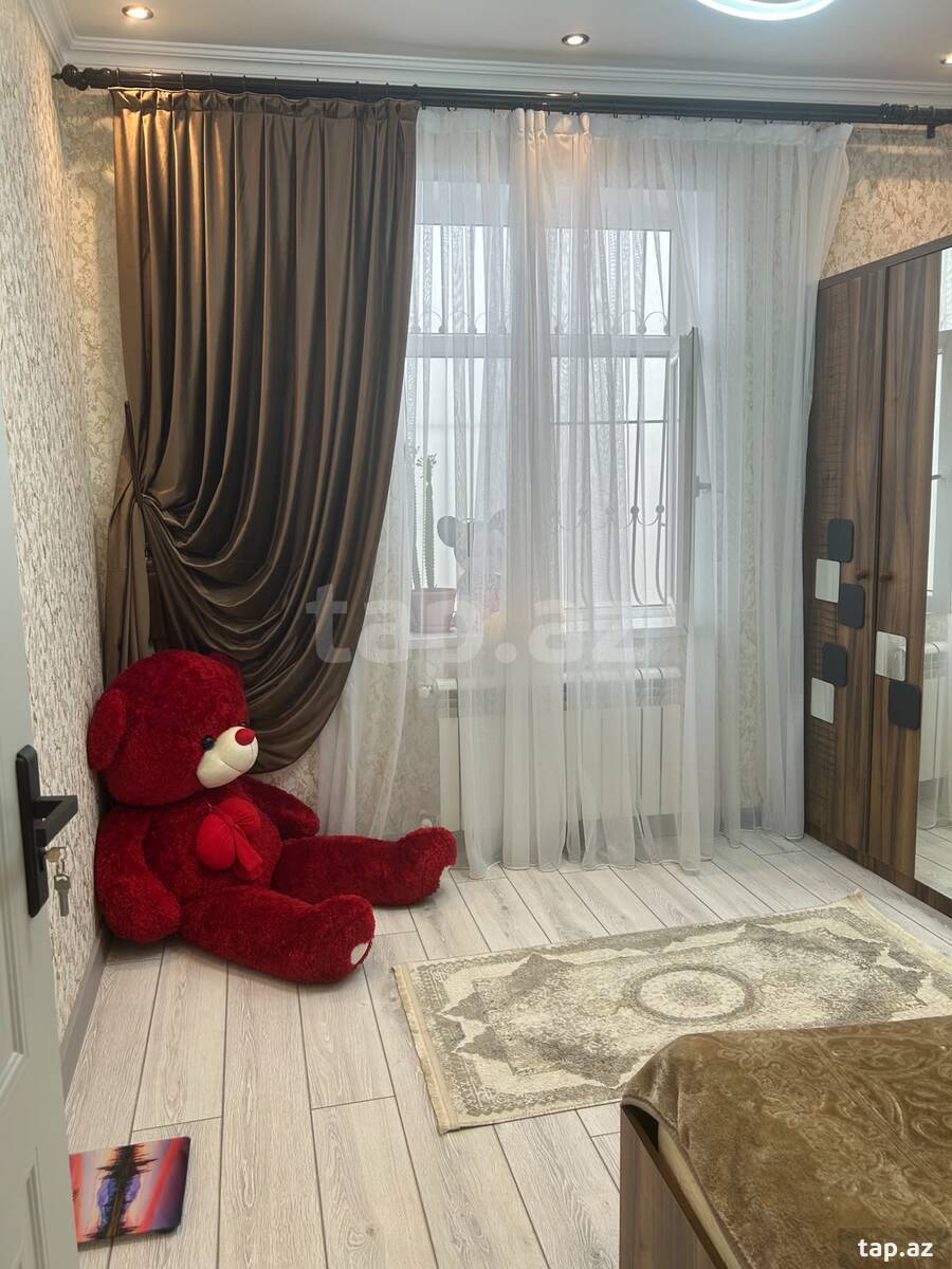 Həyət evi, Zərifə Əliyeva küç. (9)