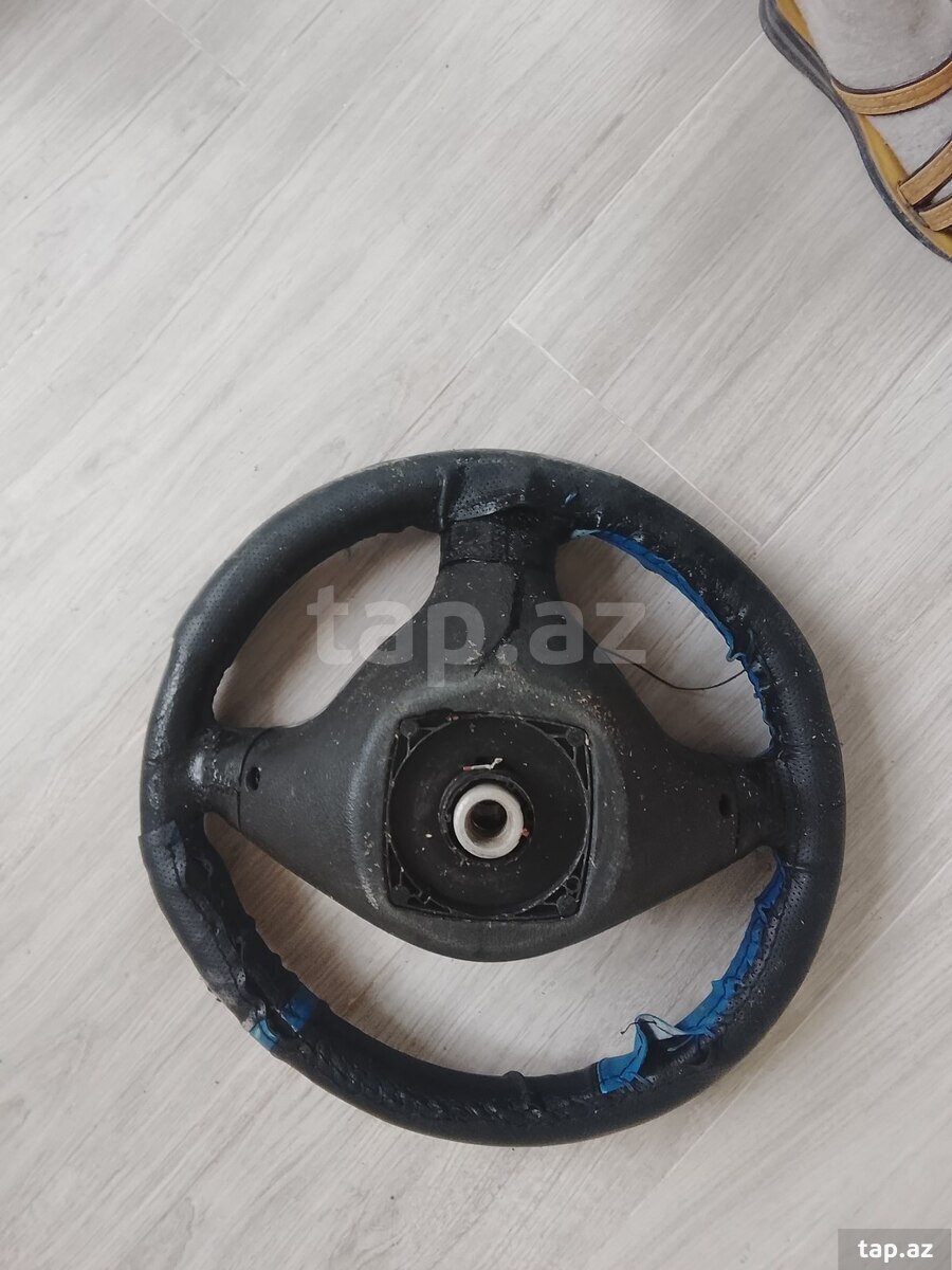 Audi sükanı (2)