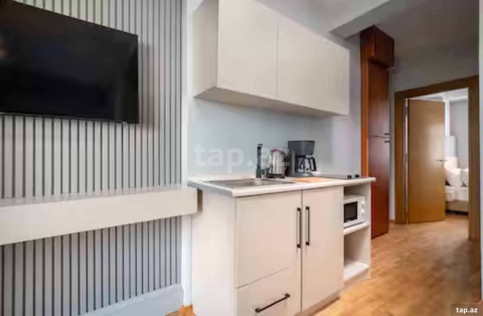 1-otaqlı yeni tikili kirayə verilir, Təbriz küç., 55 m² (7)