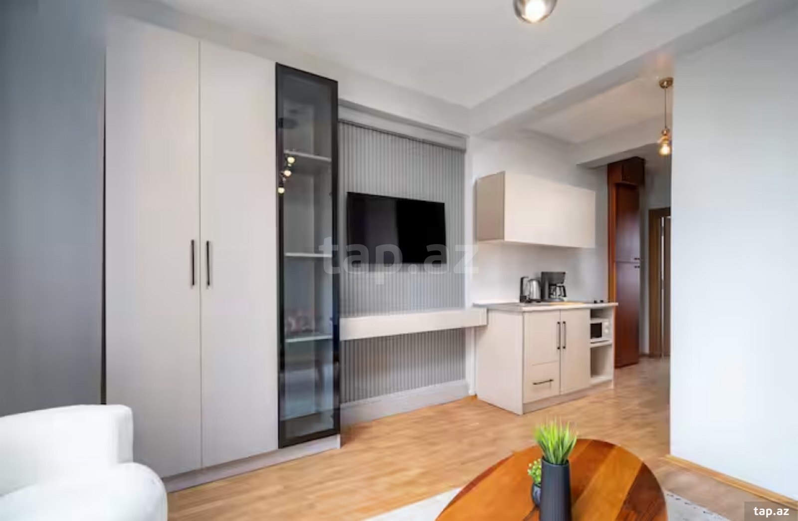 1-otaqlı yeni tikili kirayə verilir, Təbriz küç., 55 m² (4)