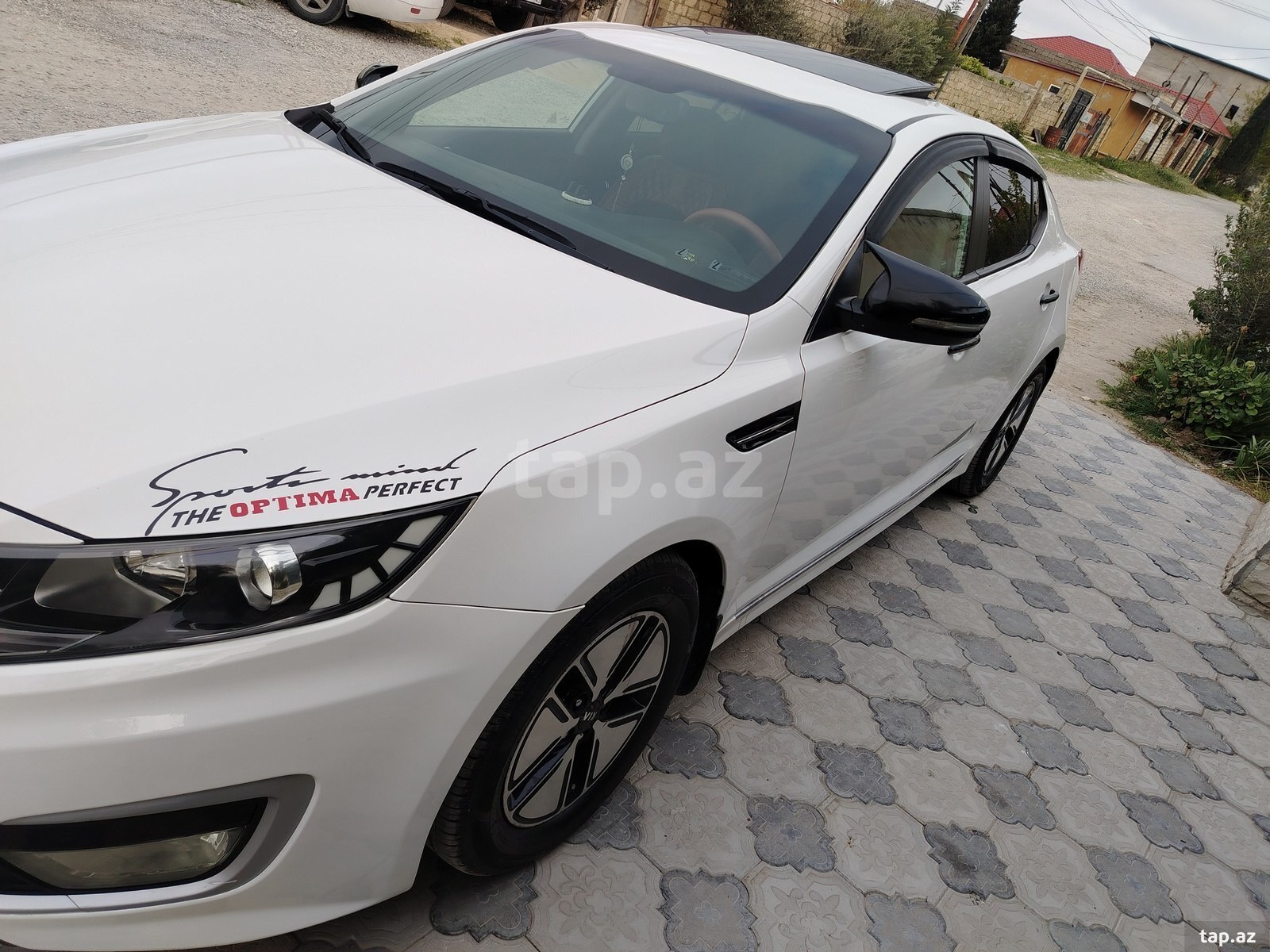 KIA Optima, 2011 il (4)