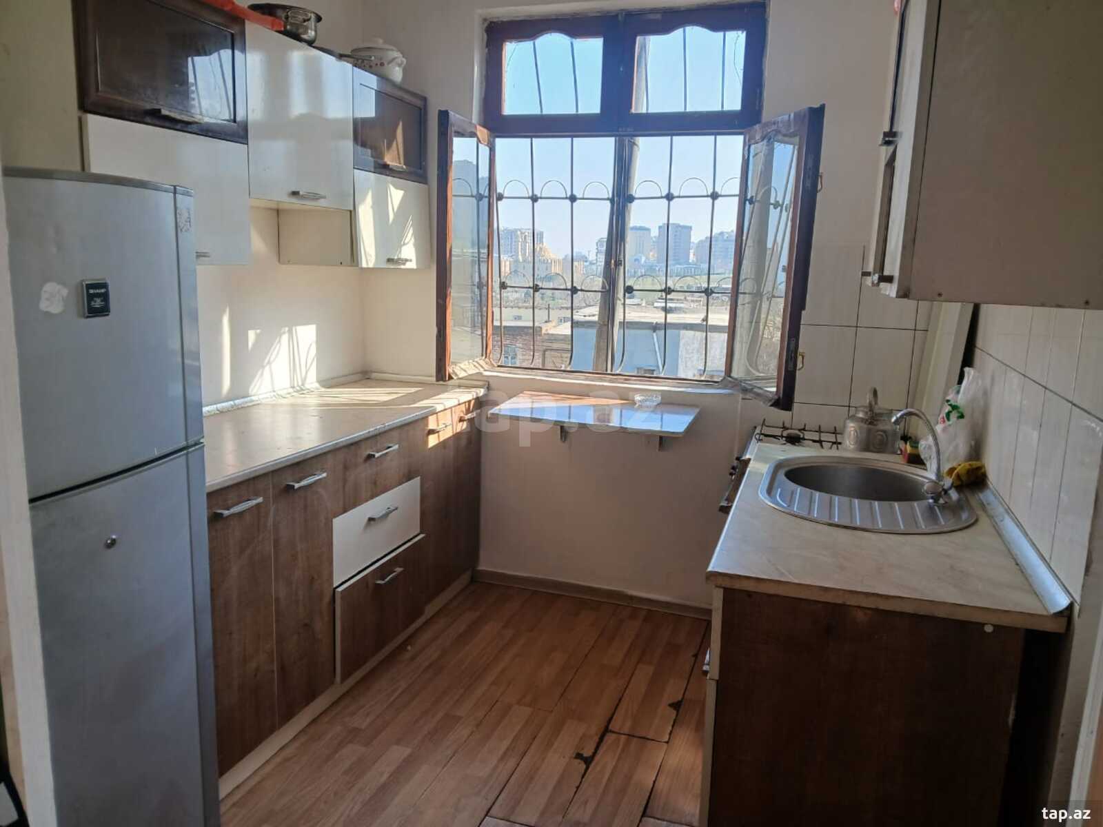 2-otaqlı mənzil kirayə verilir, Nizami m., 90 m² (2)