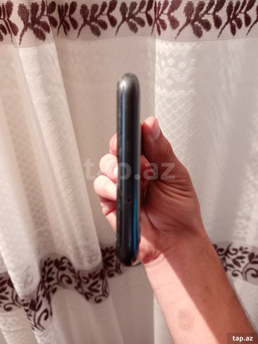 Samsung Galaxy A10 Black 32GB/4GB (10)