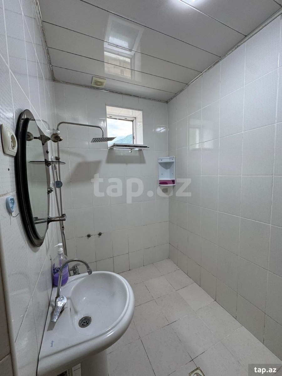 Bağ evi kirayə verilir, Qax r. (15)