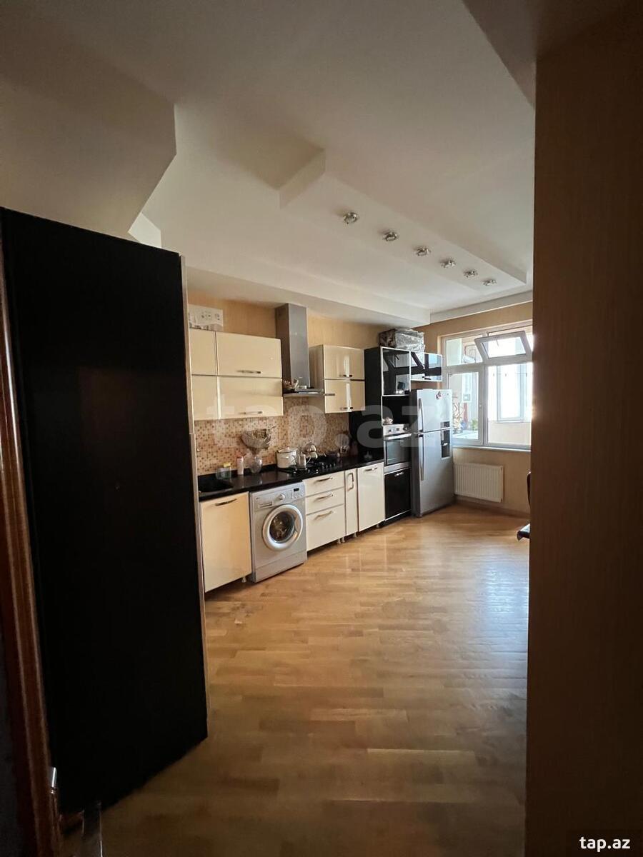 3-otaqlı yeni tikili, İnşaatçılar m., 132 m² (17)
