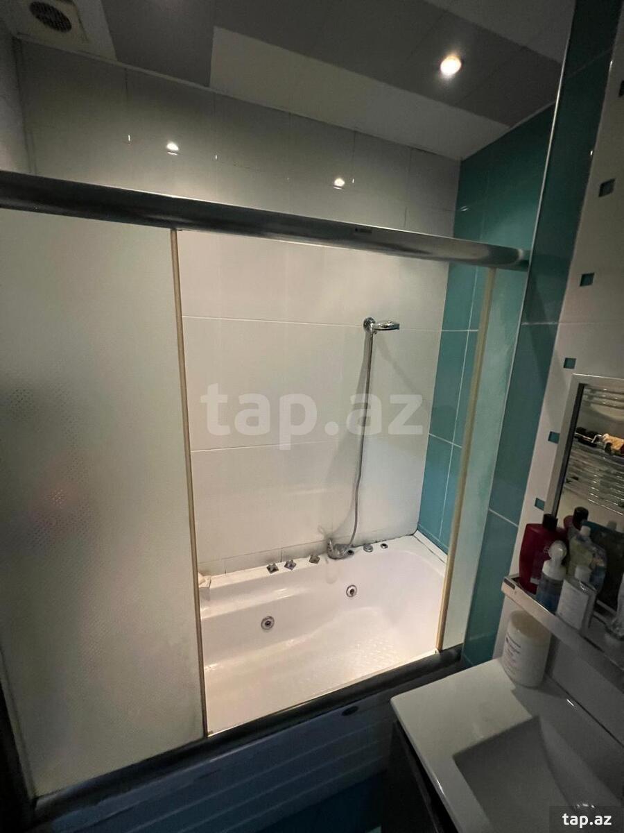 3-otaqlı yeni tikili, İnşaatçılar m., 132 m² (19)
