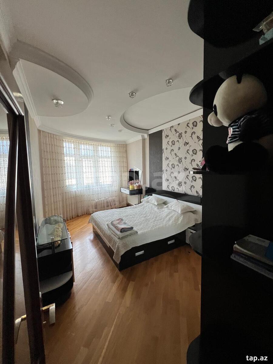 3-otaqlı yeni tikili, İnşaatçılar m., 132 m² (11)