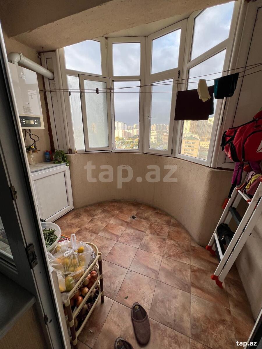3-otaqlı yeni tikili, İnşaatçılar m., 132 m² (3)