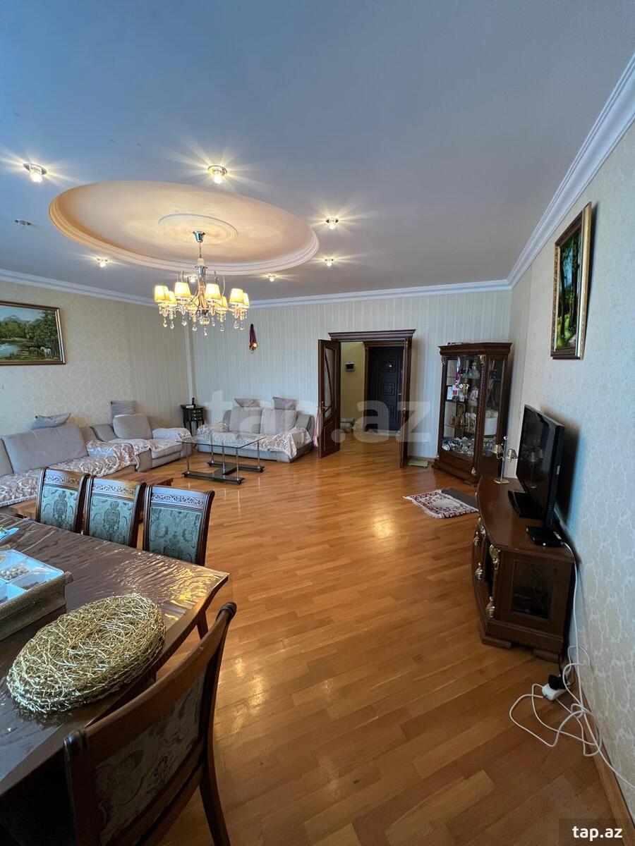 3-otaqlı yeni tikili, İnşaatçılar m., 132 m² (6)