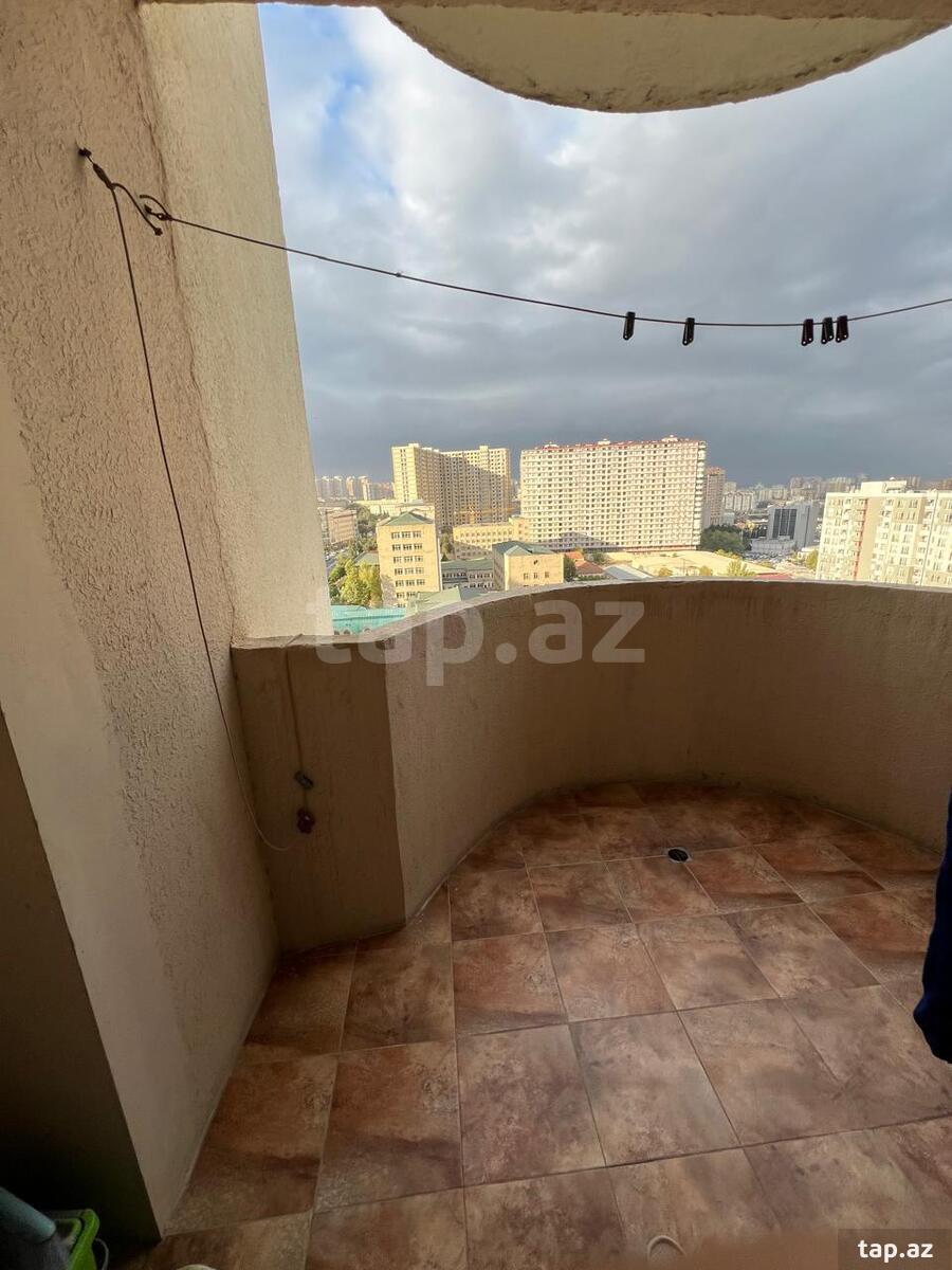 3-otaqlı yeni tikili, İnşaatçılar m., 132 m² (2)