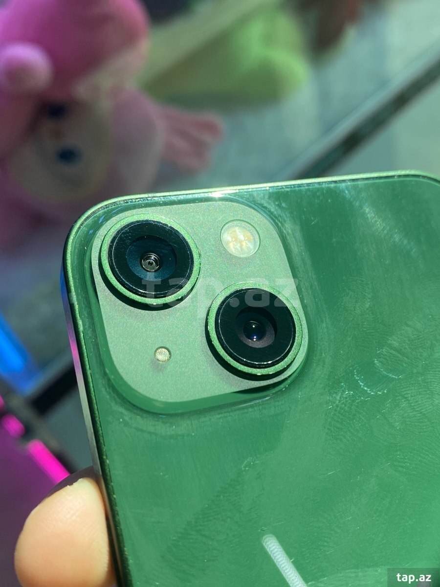 Apple iPhone 13 Green 128GB/4GB (3)