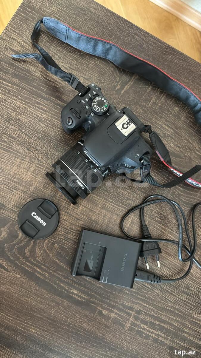 Canon EOS 800D + EF-S 18-55mm IS STM (2)