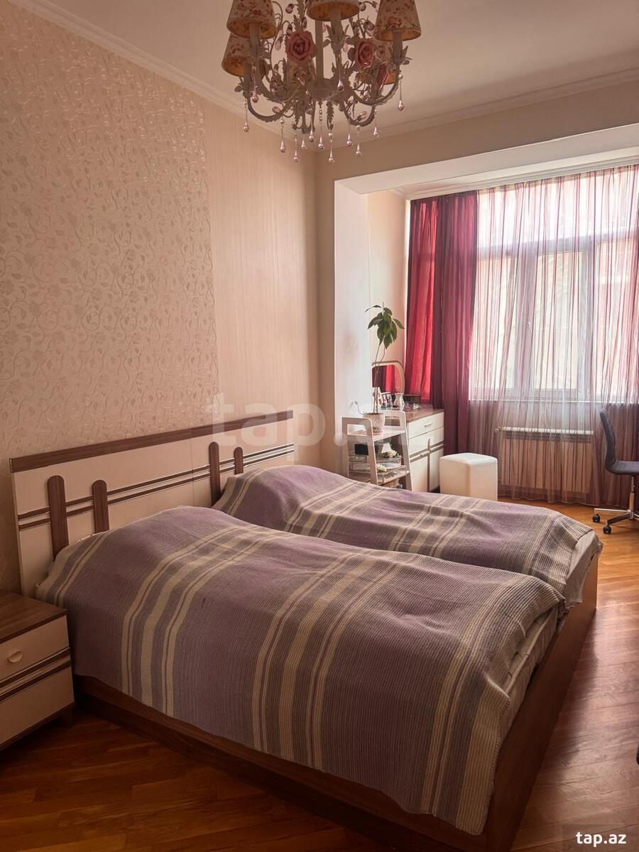 3-otaqlı yeni tikili, İnşaatçılar m., 140 m² (18)
