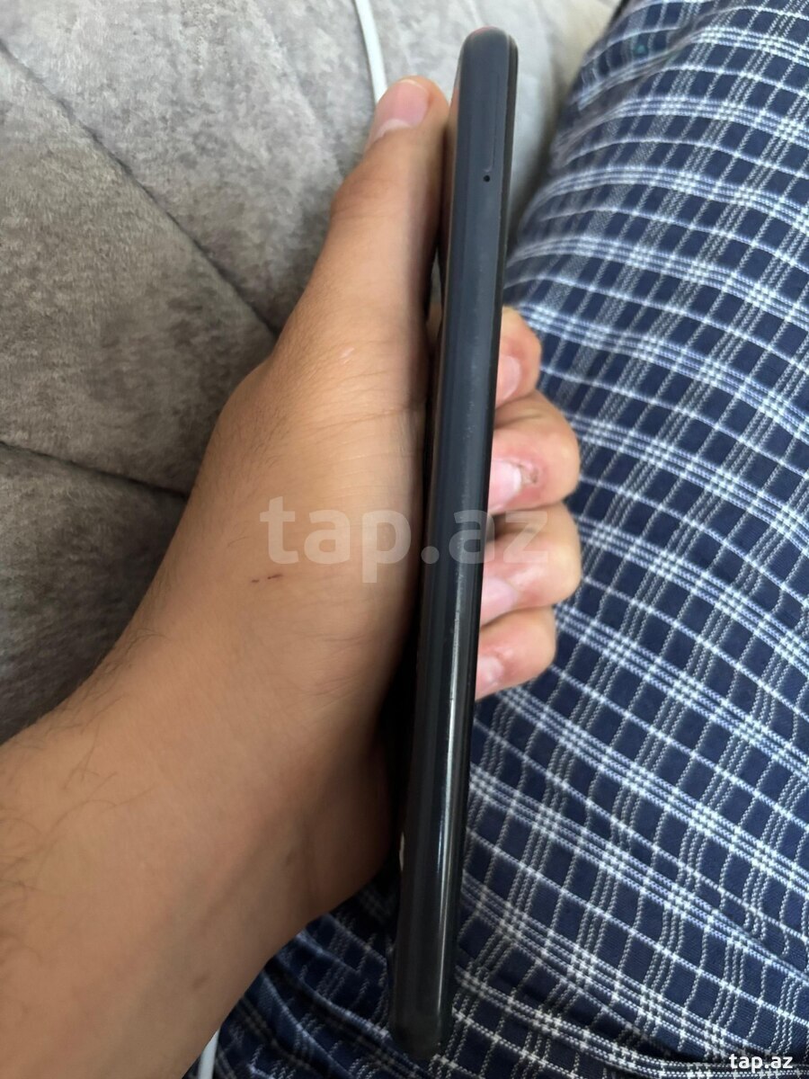 Samsung Galaxy A13 Black 32GB/3GB (3)