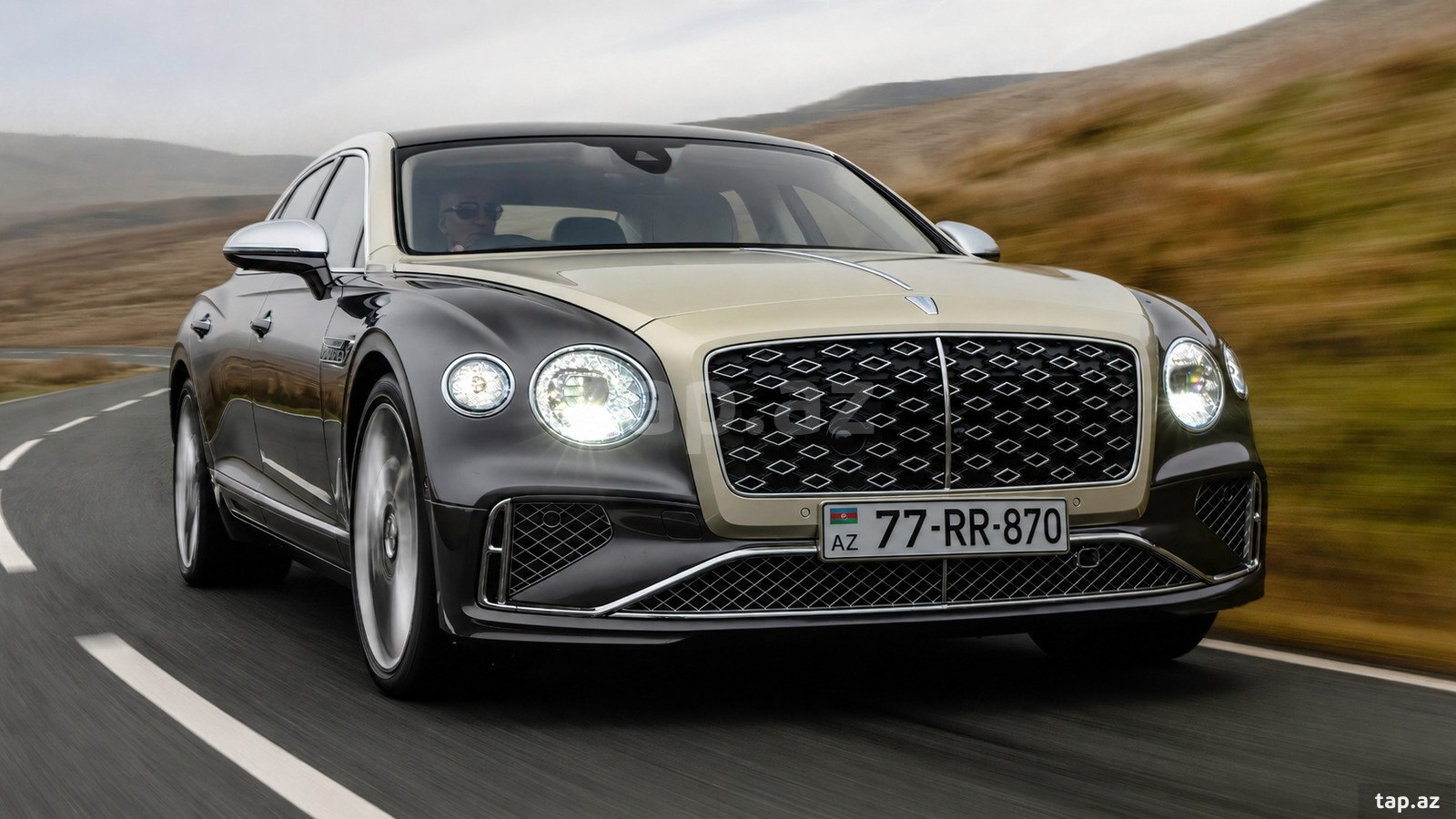 Avtomobil qeydiyyat nişanı - 77-RR-870