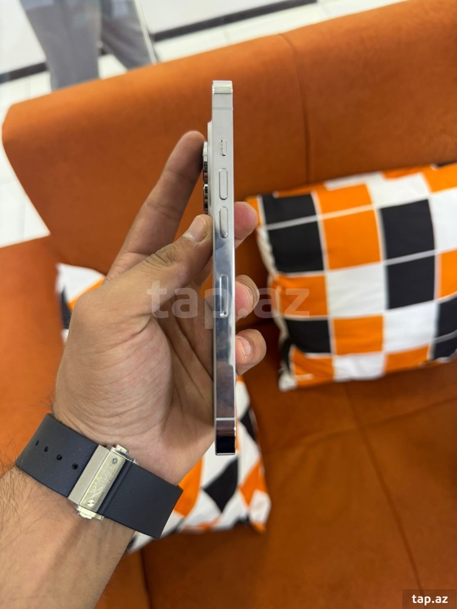 Apple iPhone 14 Pro Silver 128GB/6GB (5)