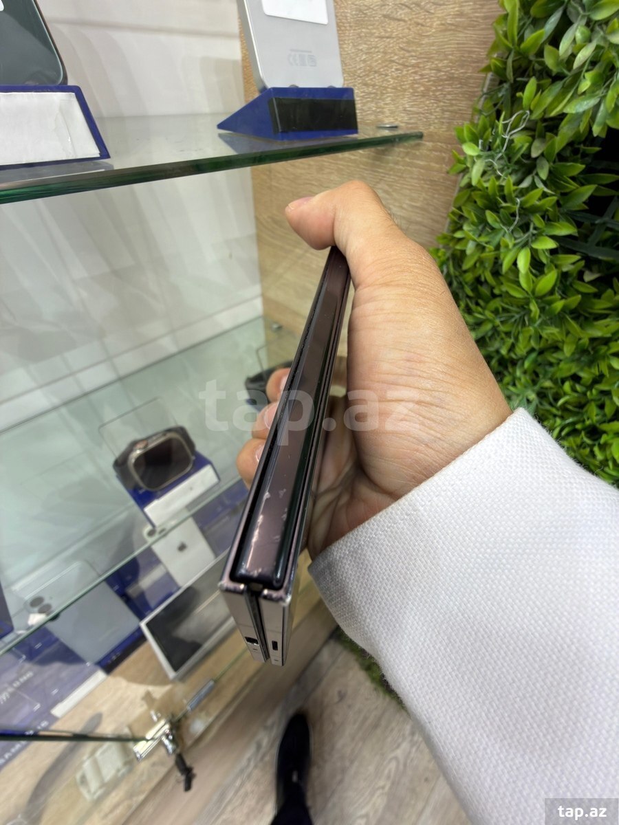 Samsung Galaxy Z Fold 7 Blue Shadow 256GB/12GB (8)