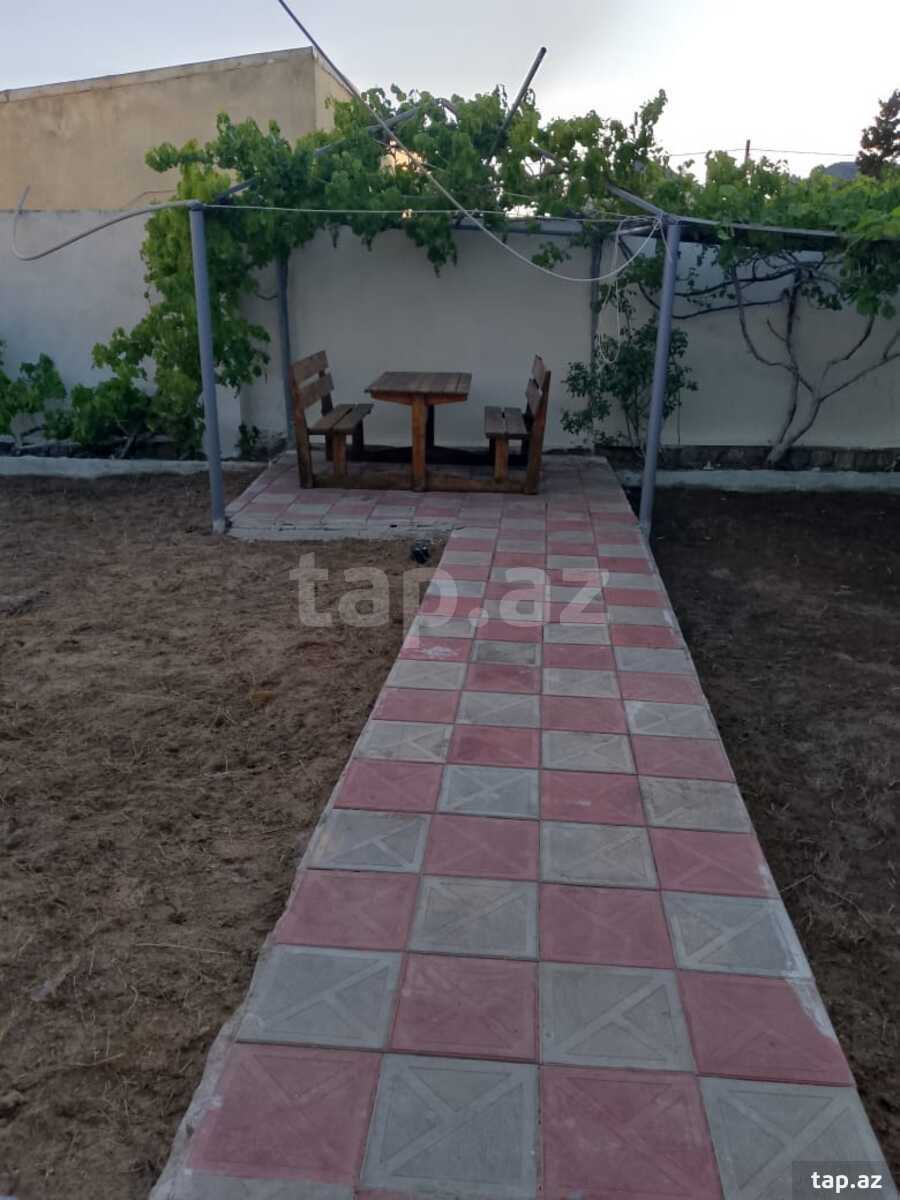Bağ evi kirayə verilir, Pirşağı qəs. (2)