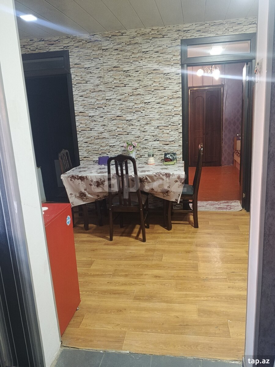 2-otaqlı mənzil kirayə verilir, 8 noyabr pr., 555 m²