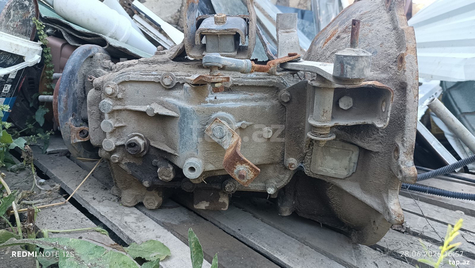 İsuzu NPR66 sürətlər qutusu