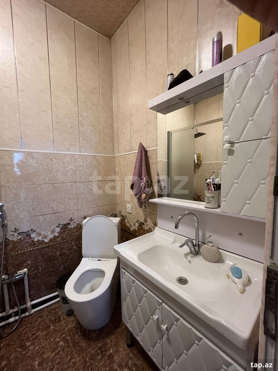 Həyət evi, Bakıxanov qəs. (13)