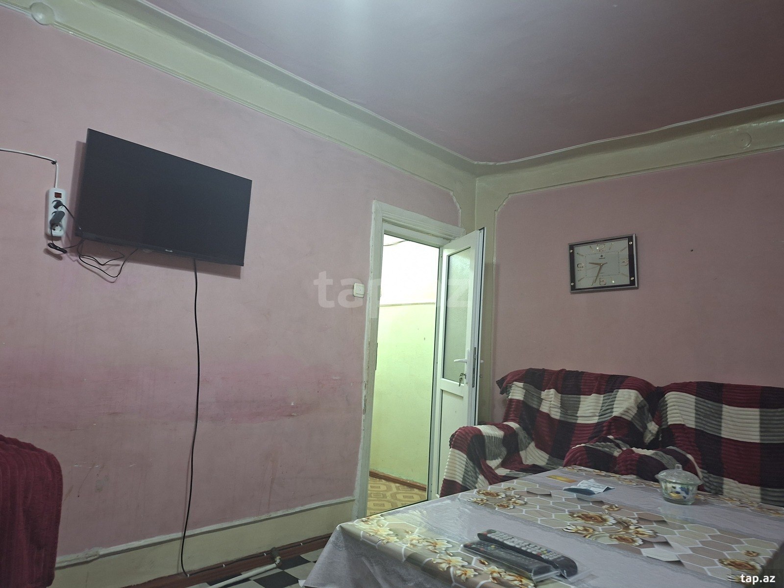 1-otaqlı mənzil kirayə verilir, Gəncə ş., 50 m²
